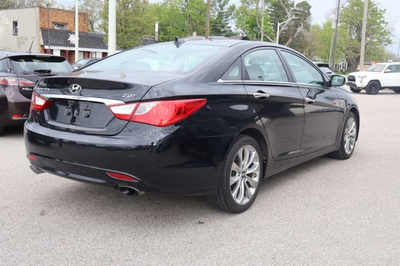 Hyundai Sonata  2012