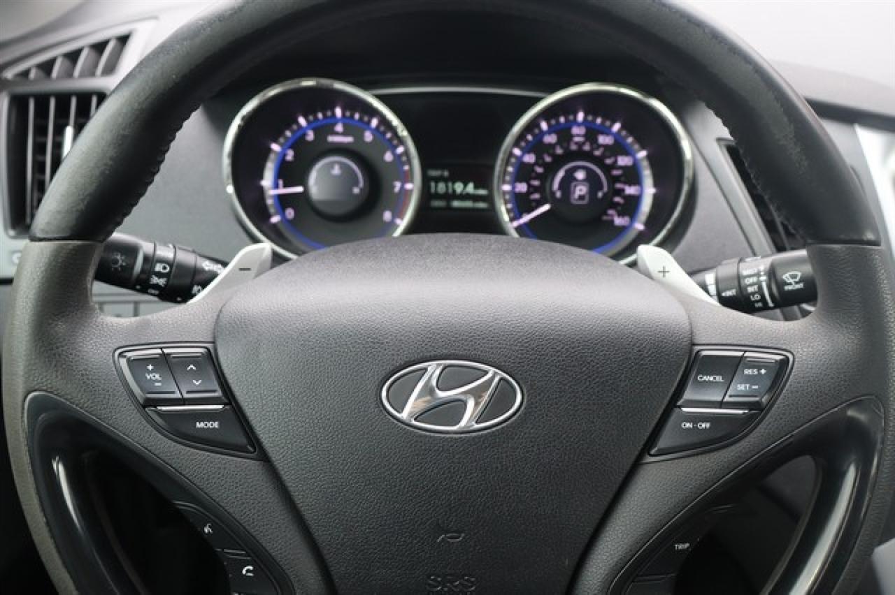 Hyundai Sonata  2012