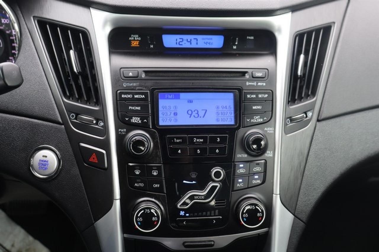 Hyundai Sonata  2012