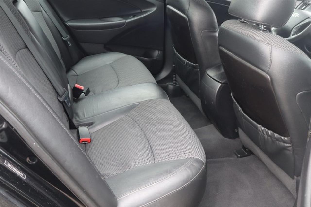 Hyundai Sonata  2012