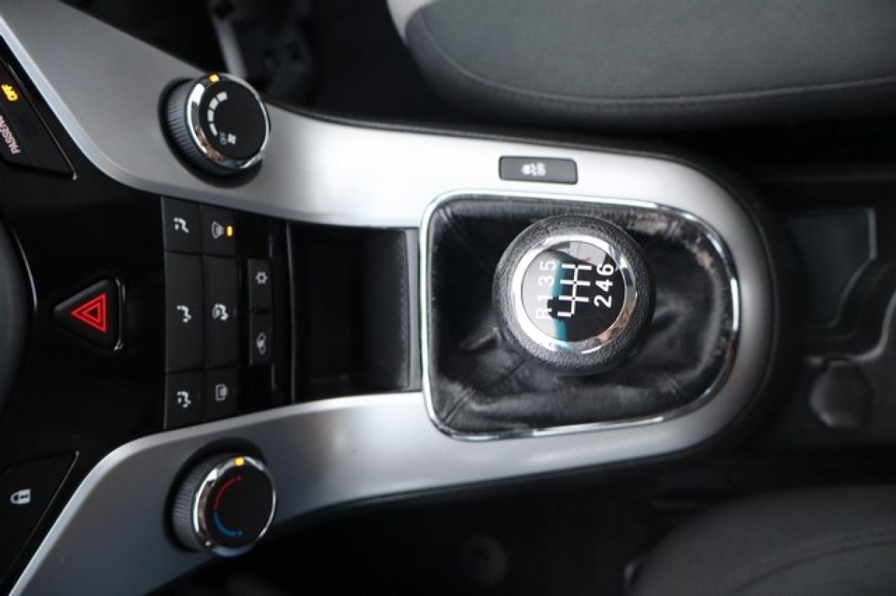 Chevrolet Cruze  2012