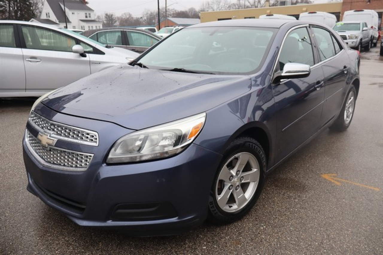 Chevrolet Malibu  2013