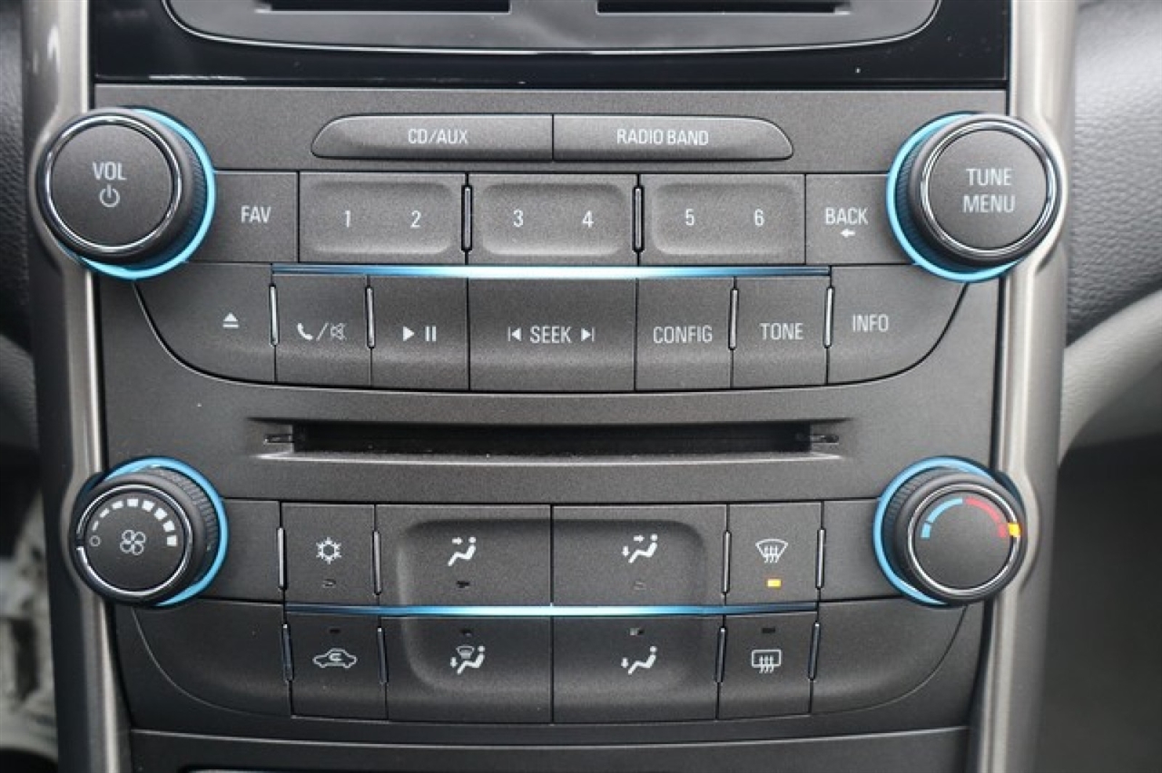 Chevrolet Malibu  2013