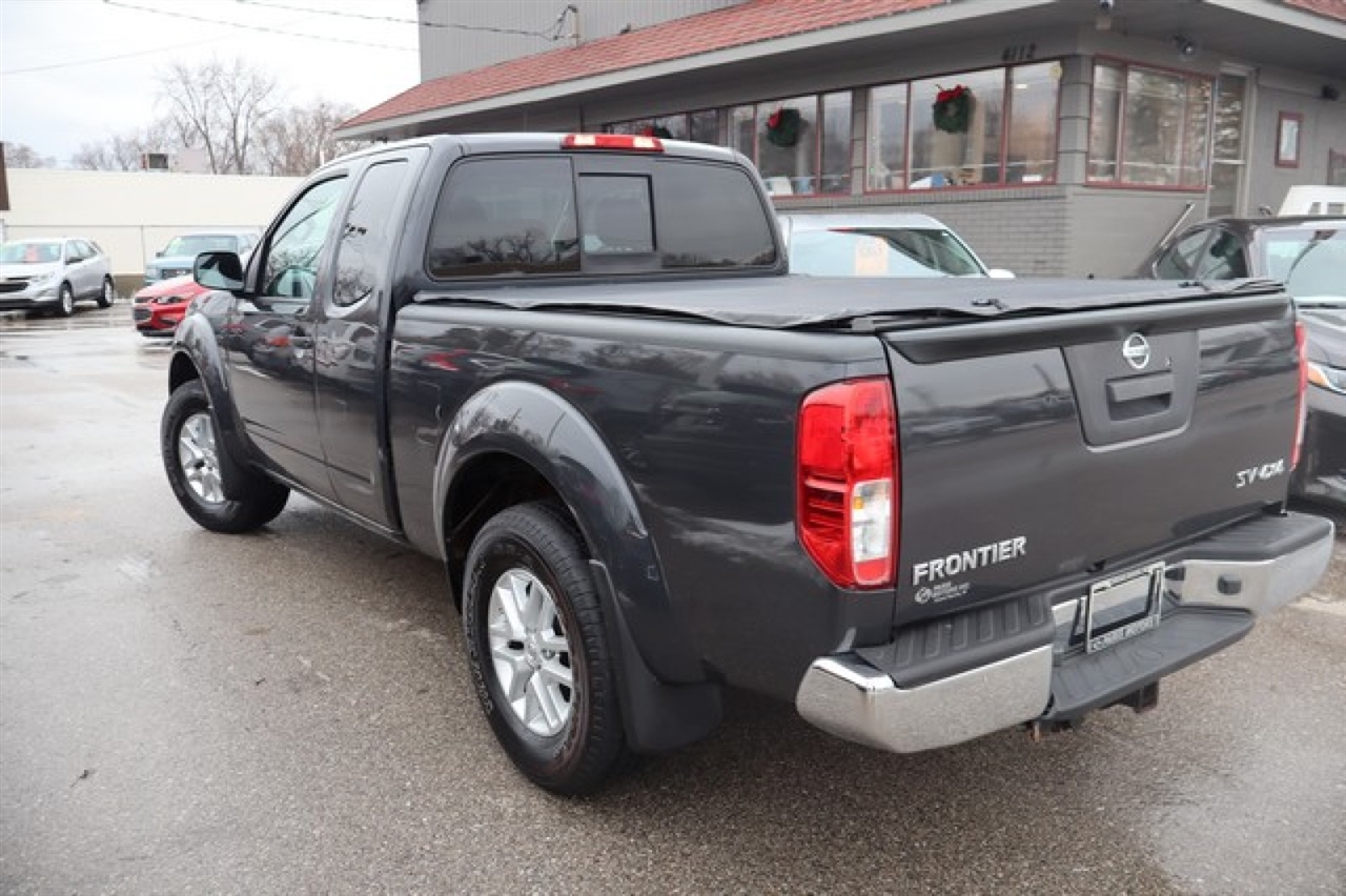 Nissan Frontier  2015