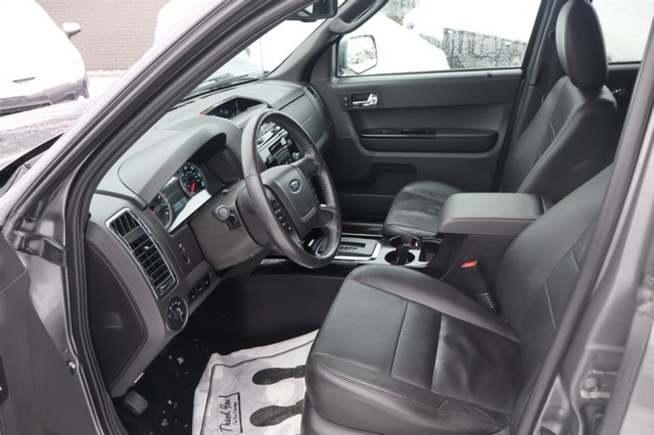 Ford Escape  2011
