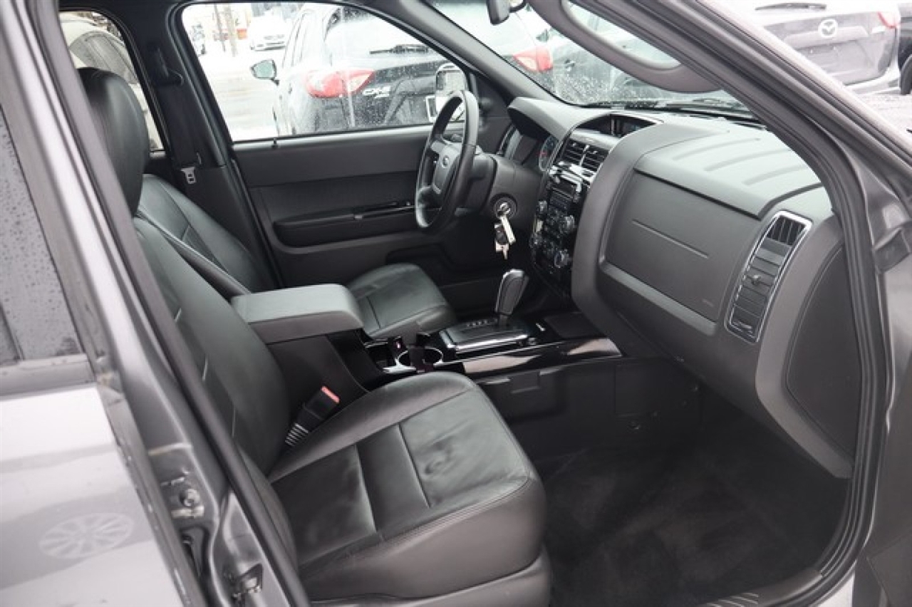 Ford Escape  2011