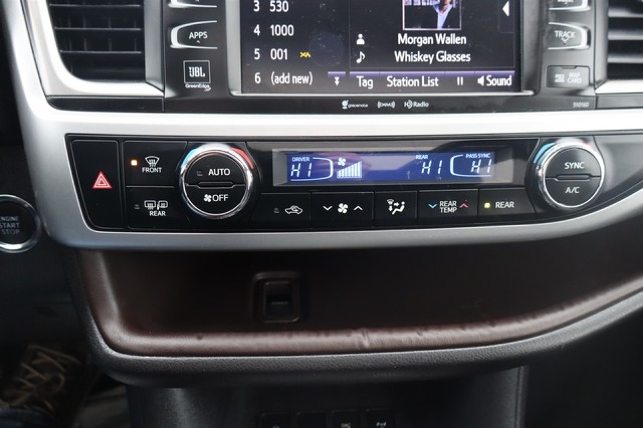 Toyota Highlander  2016