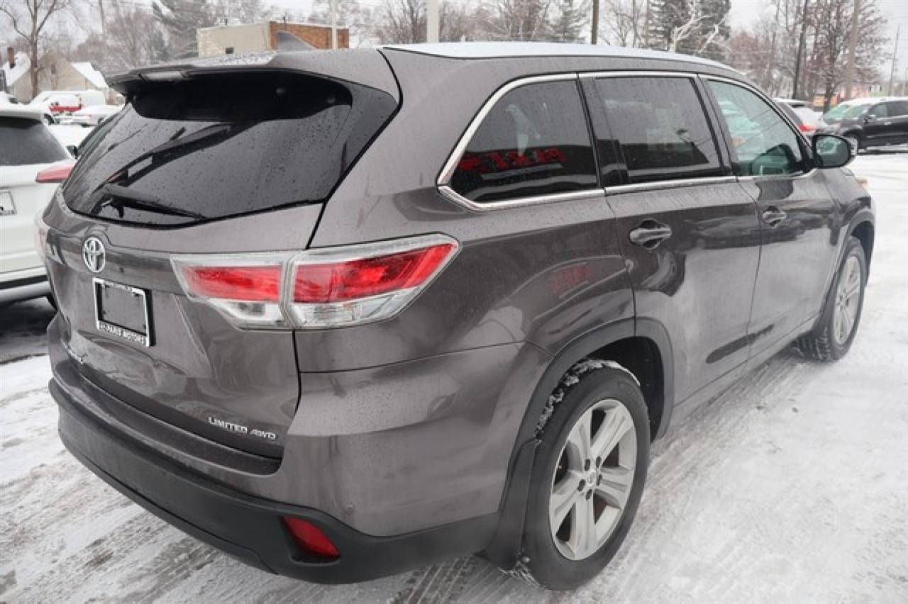 Toyota Highlander  2016