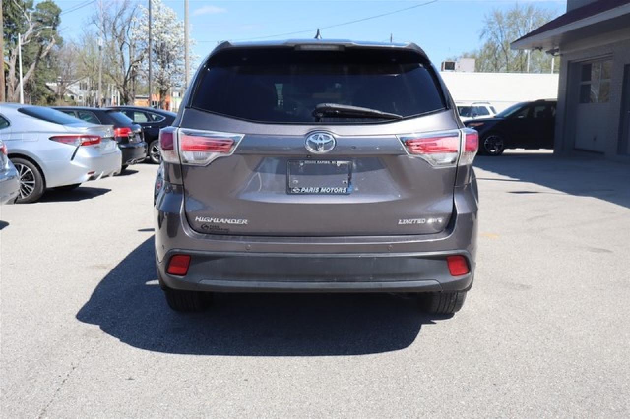 Toyota Highlander  2016
