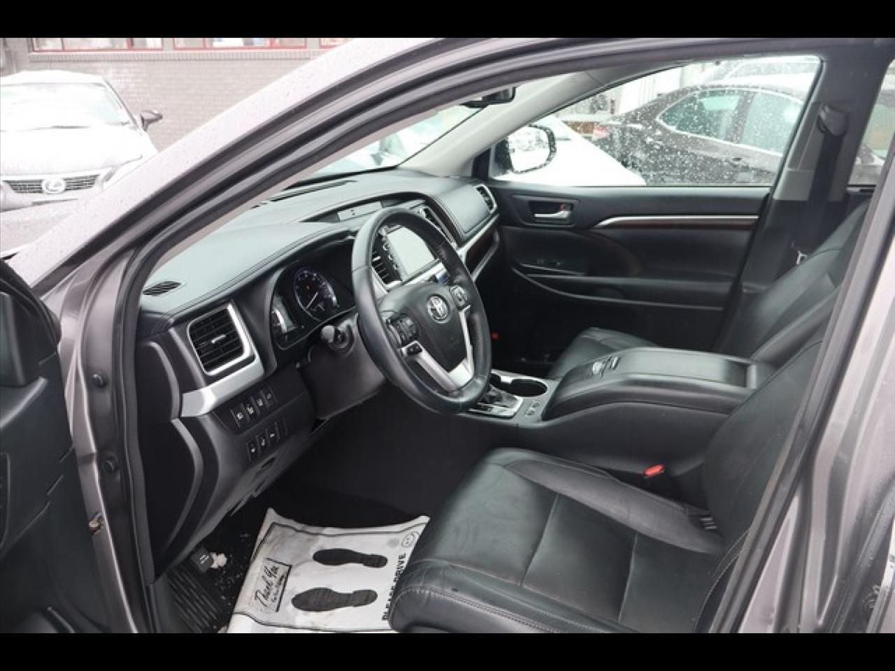 Toyota Highlander  2016