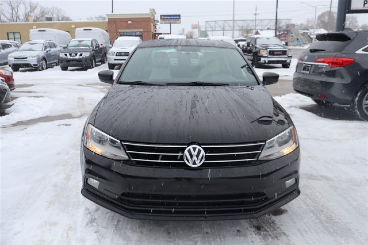 Volkswagen Jetta  2016