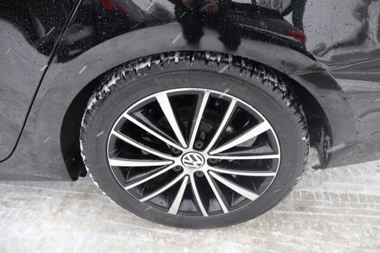 Volkswagen Jetta  2016