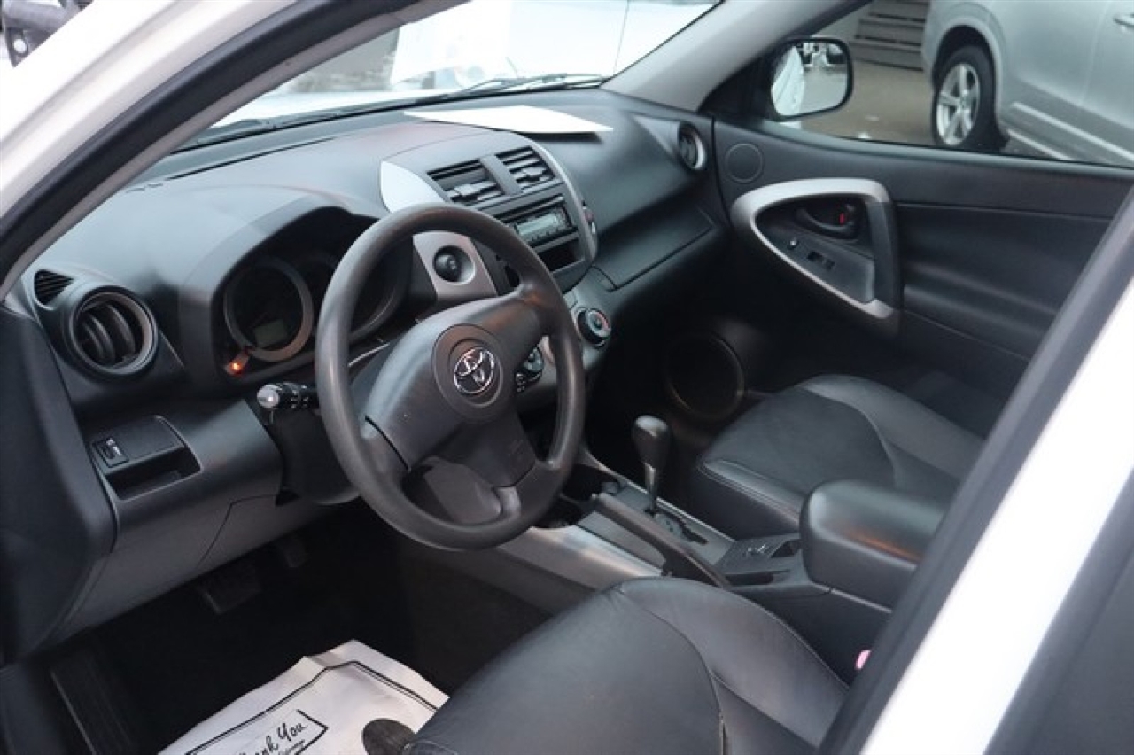 Toyota RAV4  2007