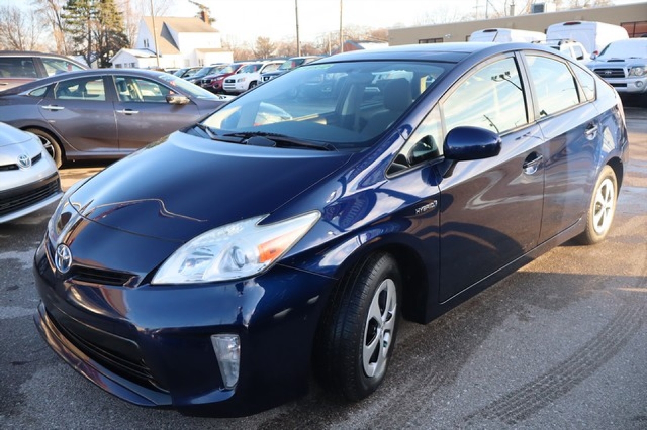 Toyota Prius  2014