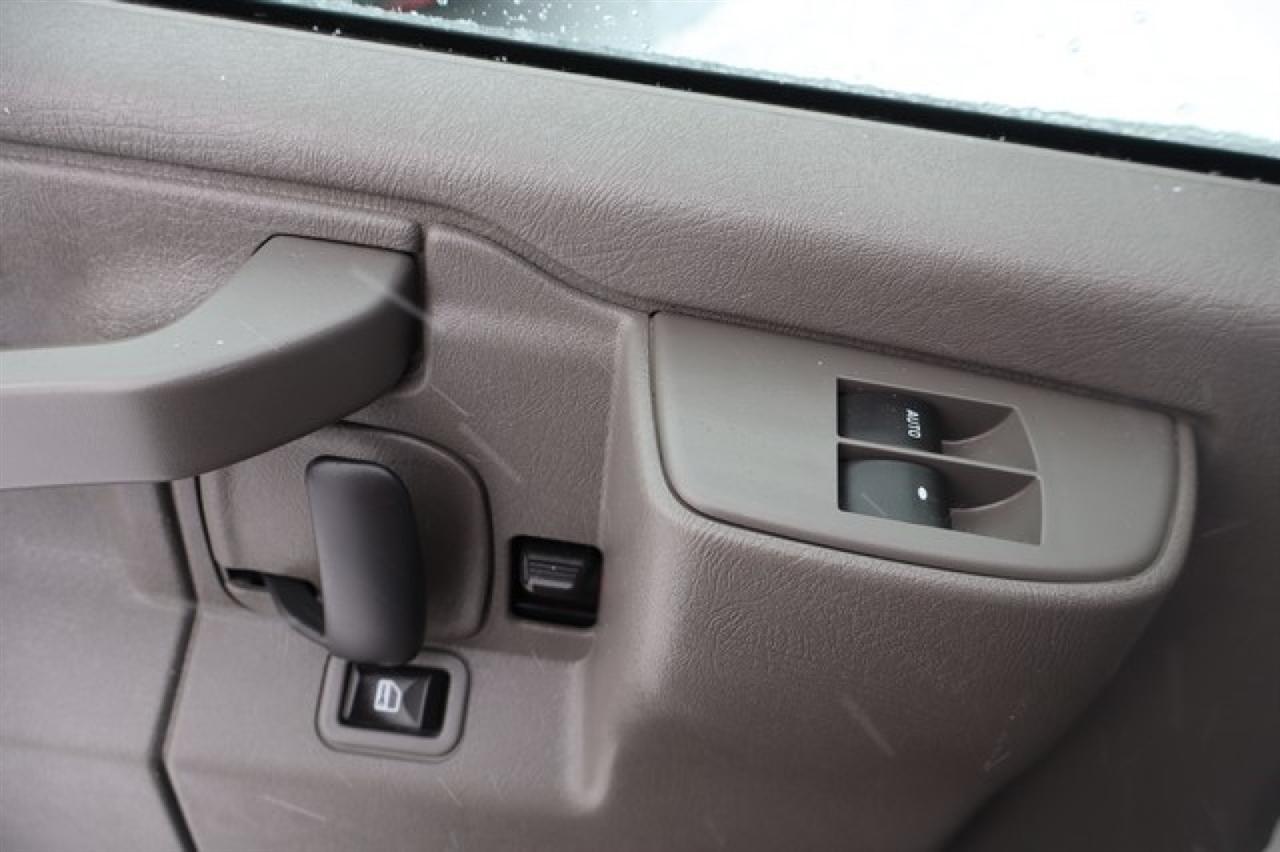 Chevrolet Express  2016