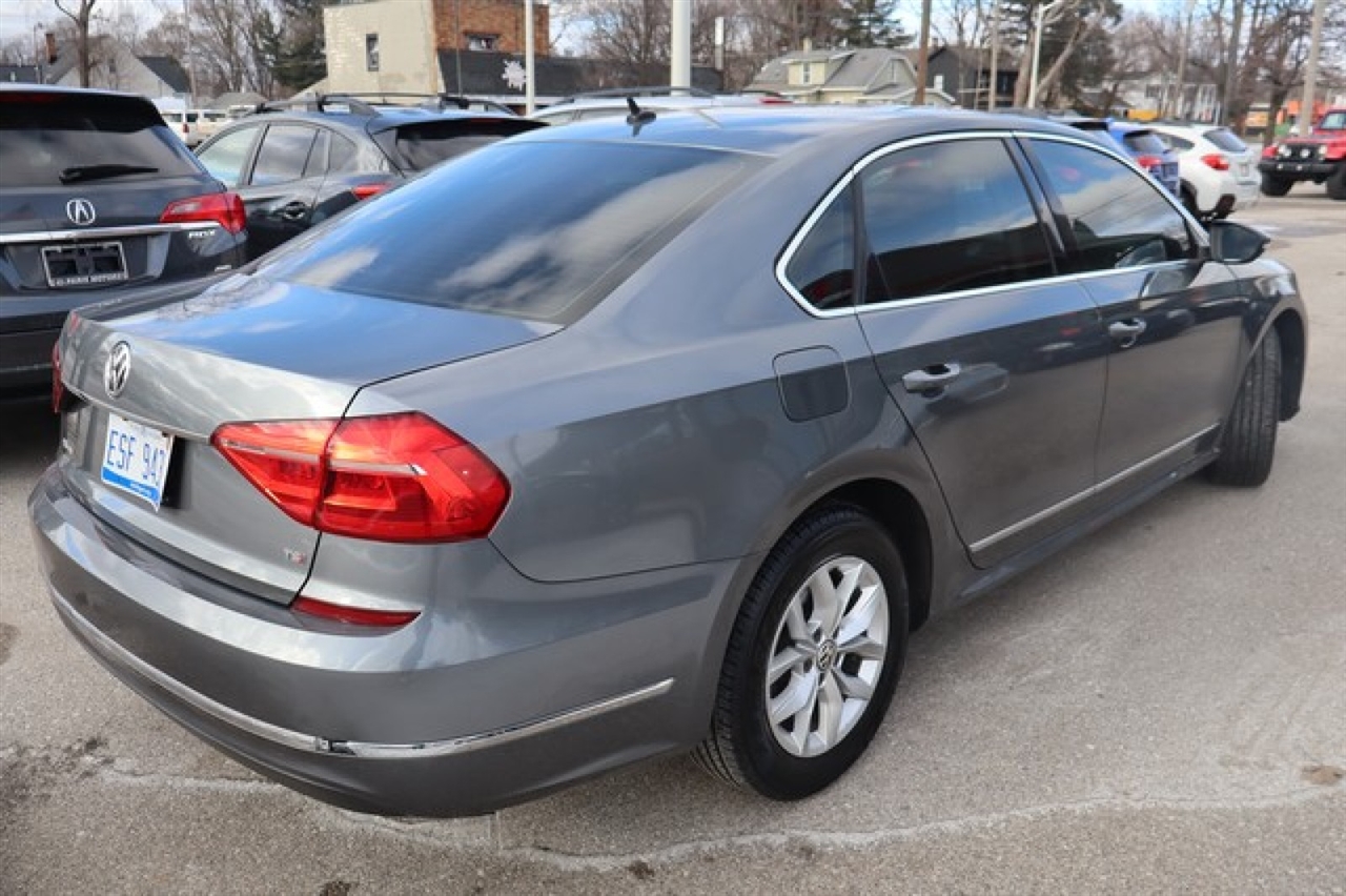 Volkswagen Passat  2016