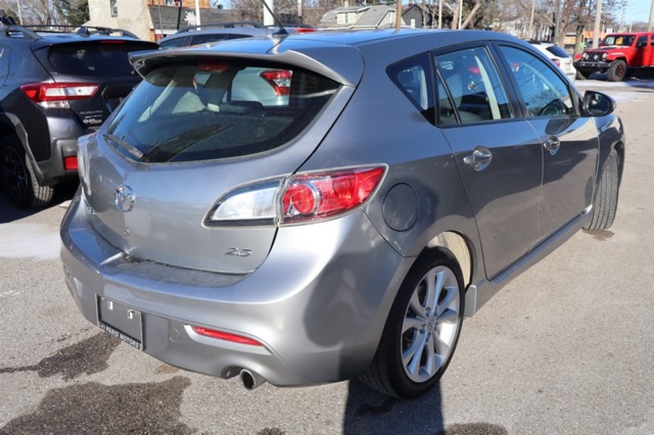Mazda MAZDA3  2010