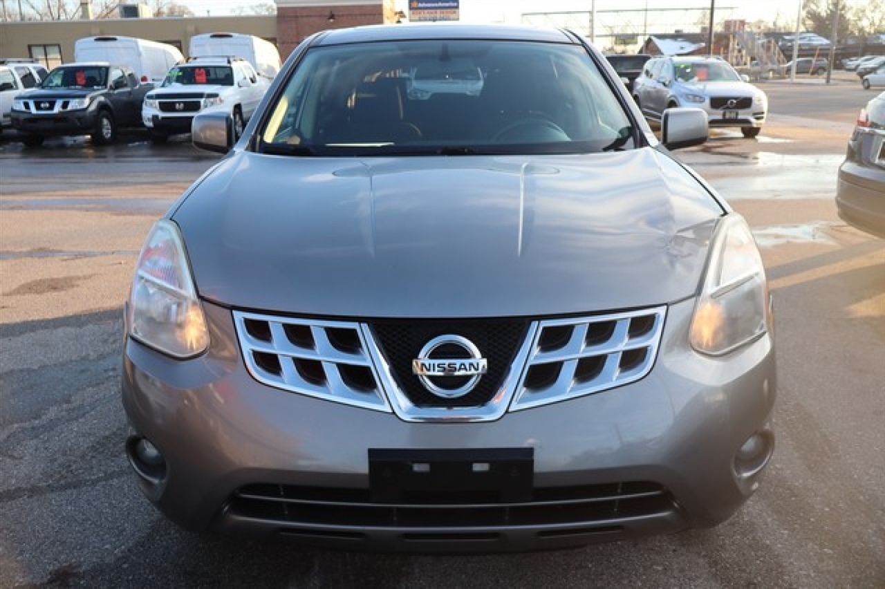 Nissan Rogue  2013