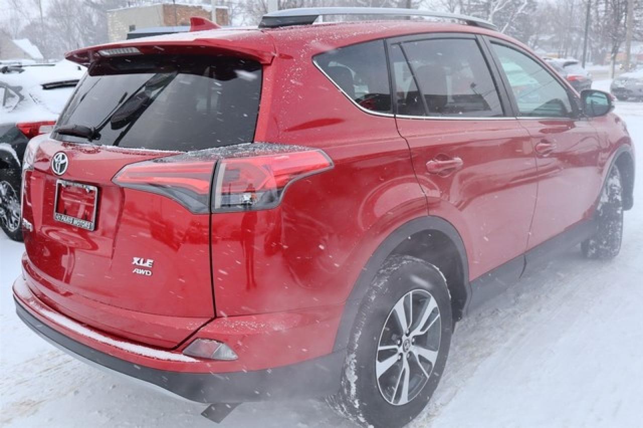 Toyota RAV4  2017