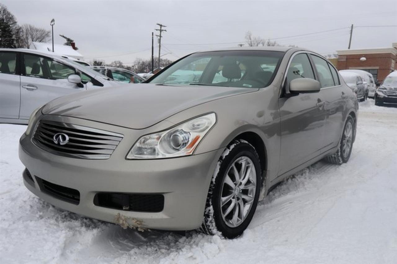Infiniti G35  2008