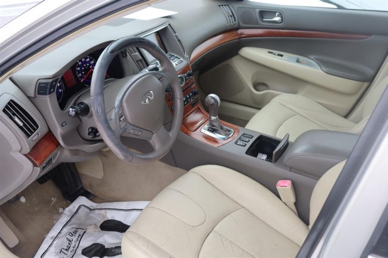 Infiniti G35  2008