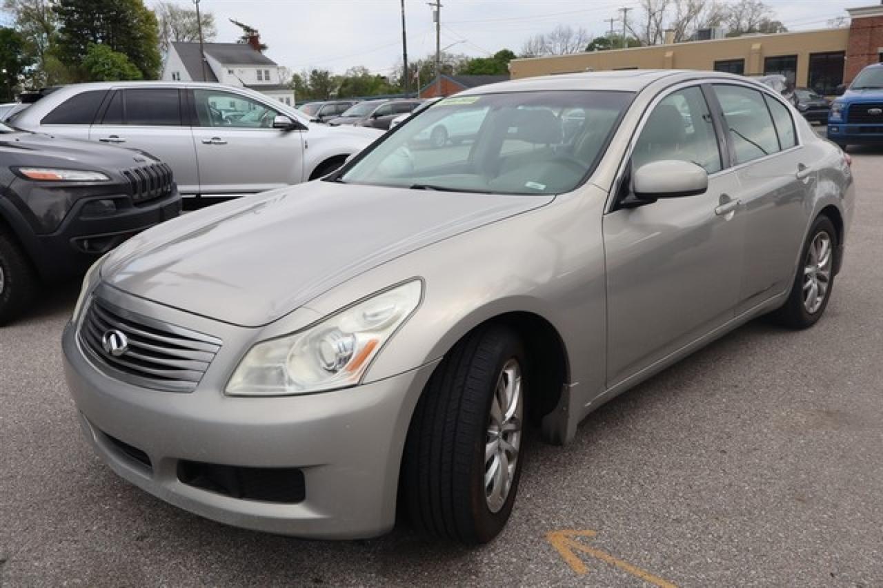 Infiniti G35  2008