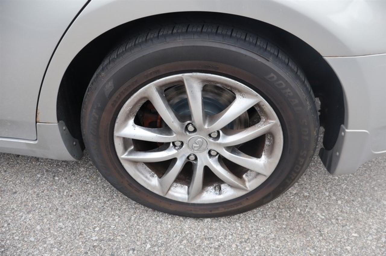 Infiniti G35  2008