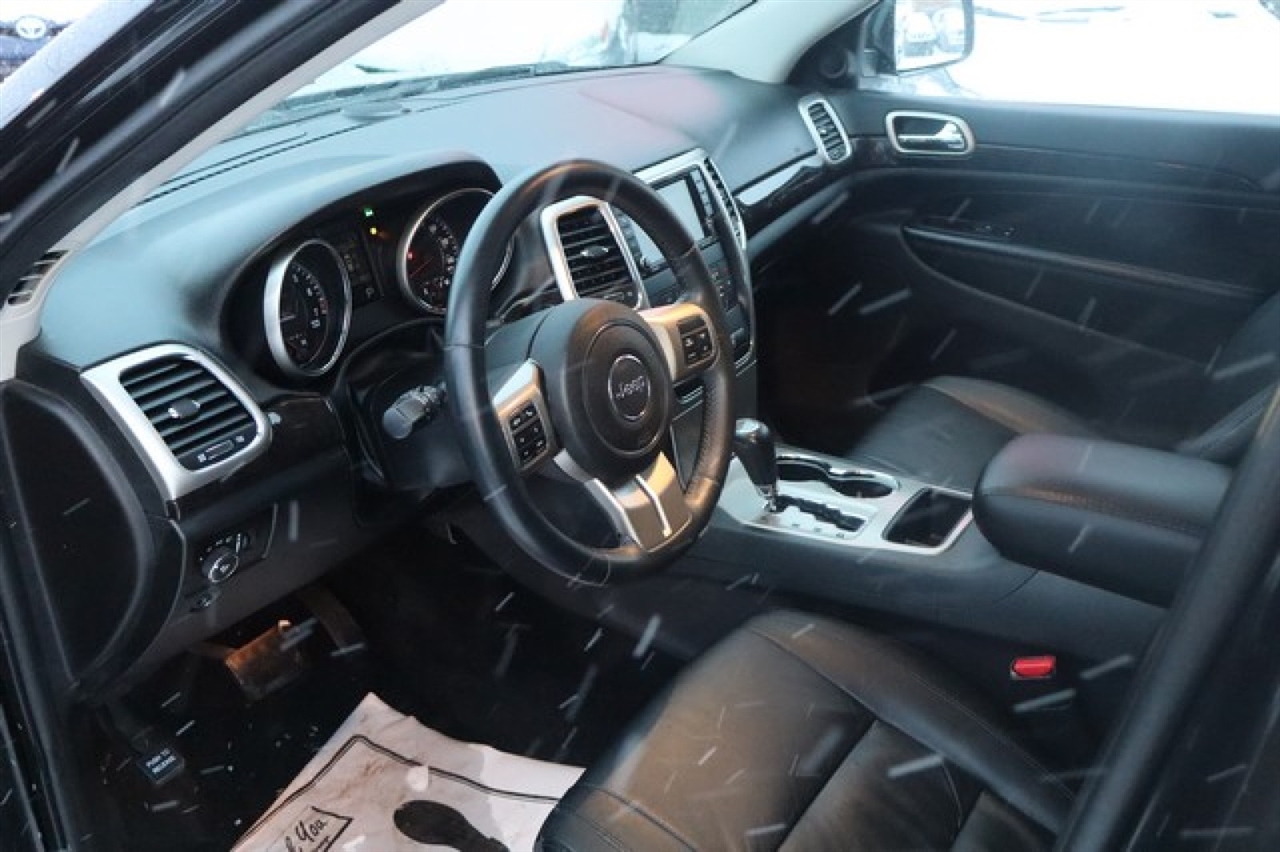 Jeep Grand Cherokee  2012