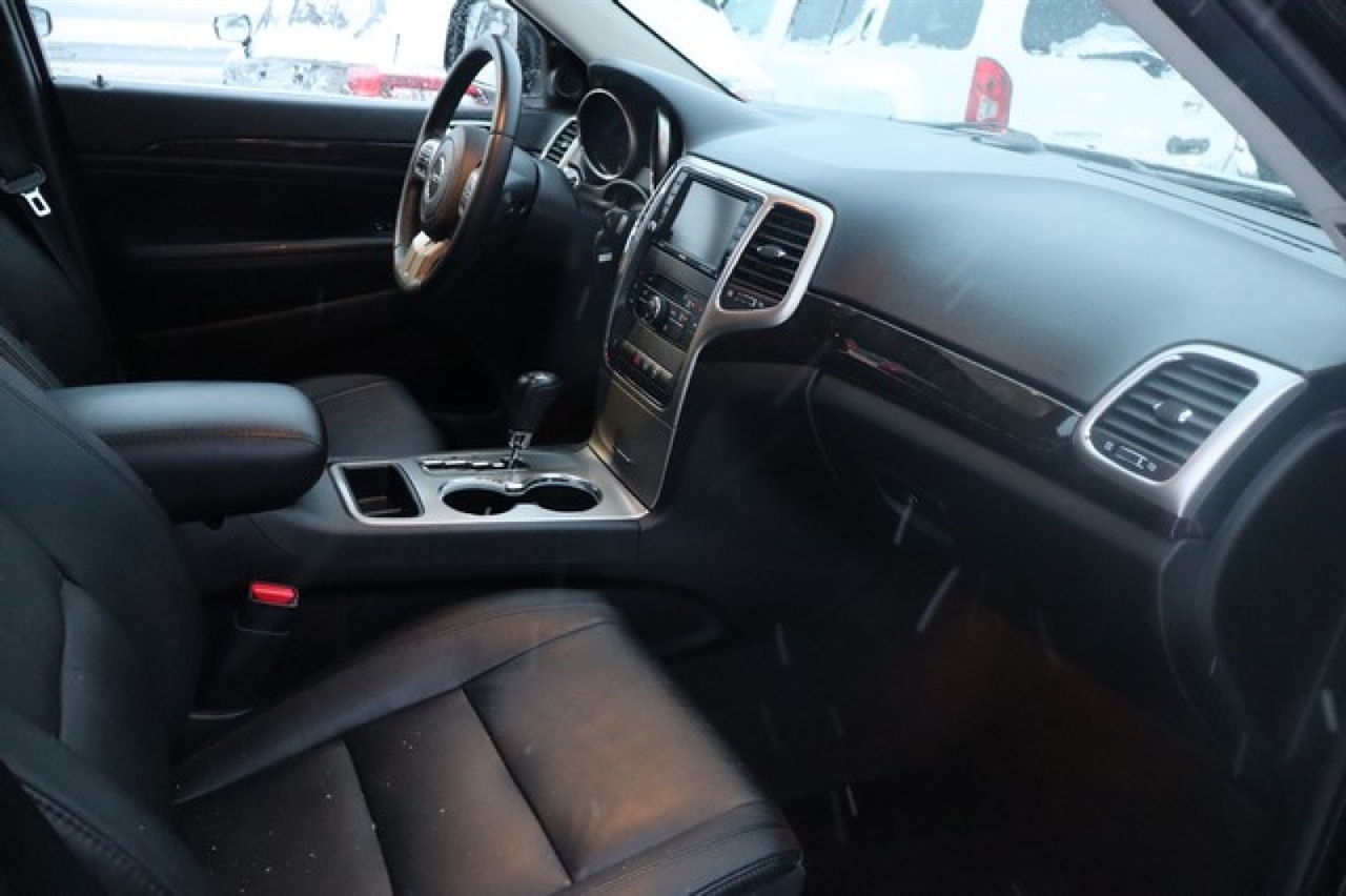 Jeep Grand Cherokee  2012