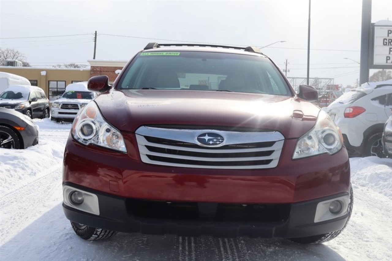 Subaru Outback  2011