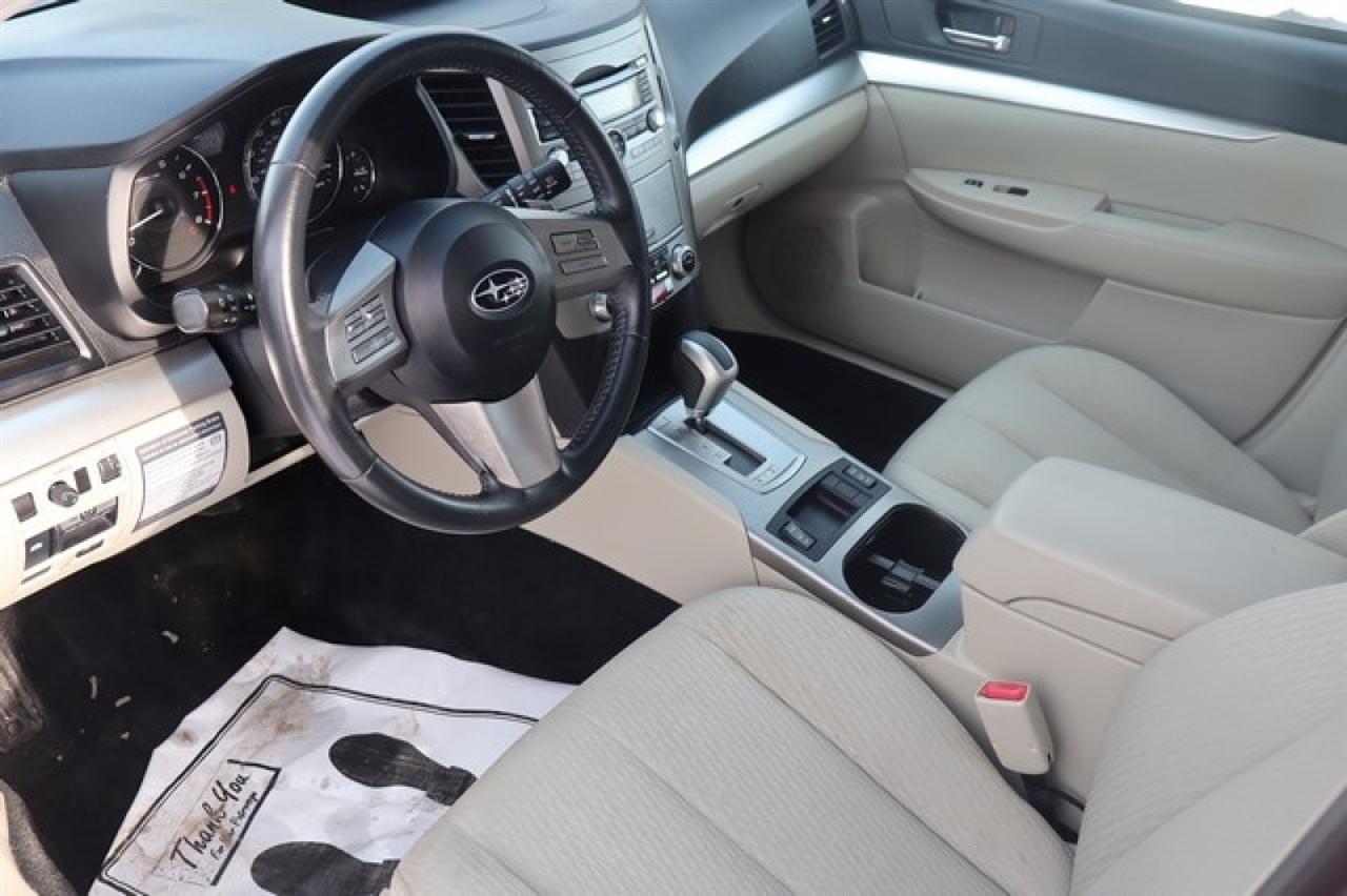 Subaru Outback  2011