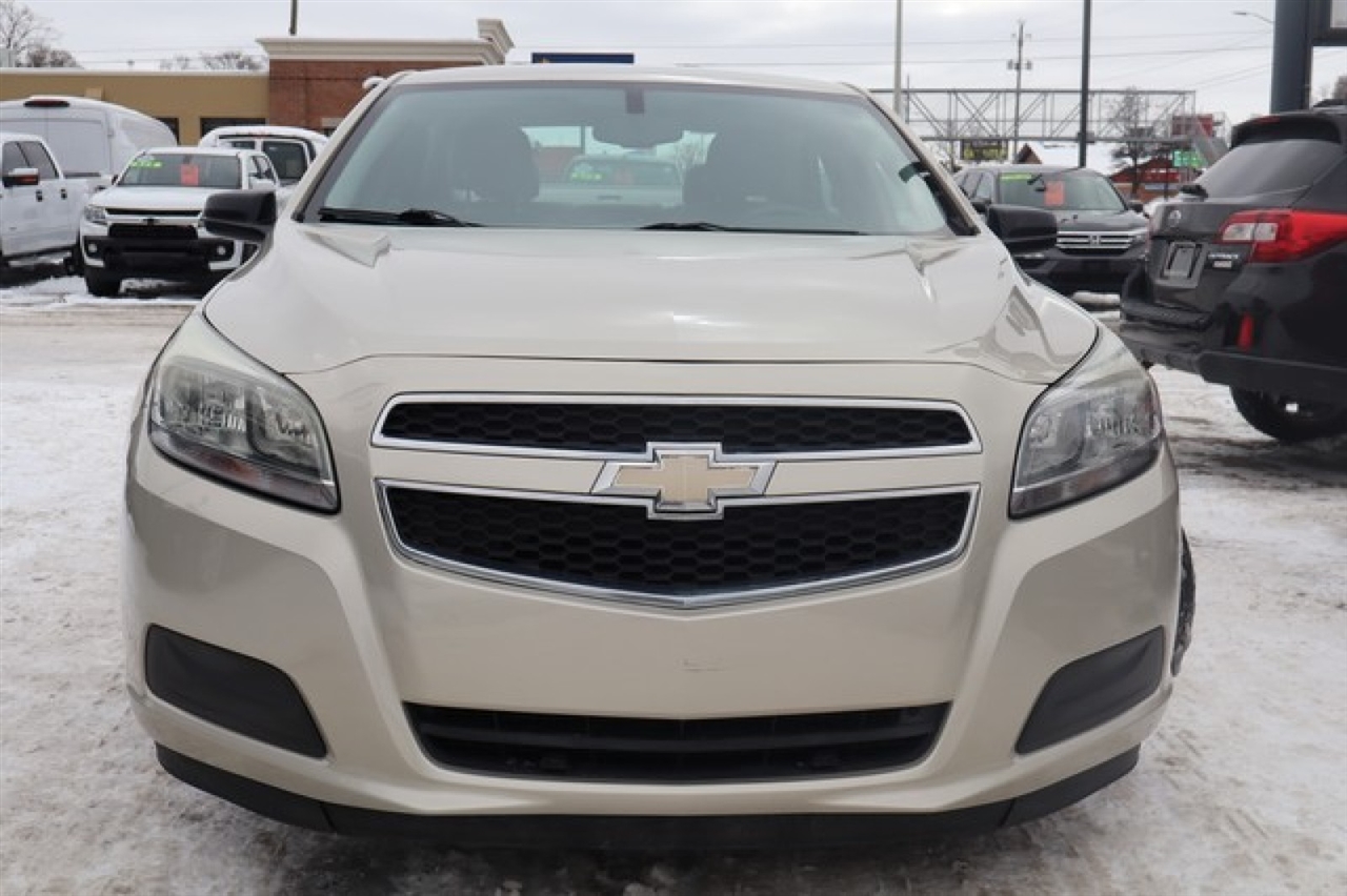 Chevrolet Malibu  2013