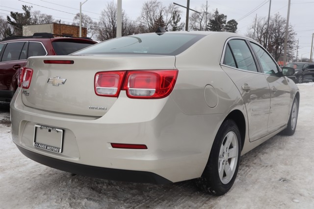Chevrolet Malibu  2013