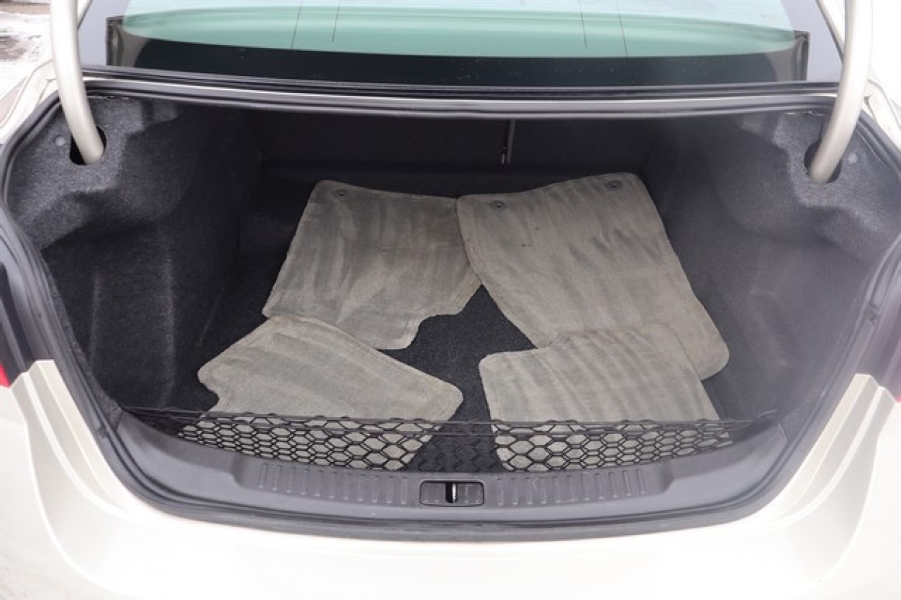 Chevrolet Malibu  2013