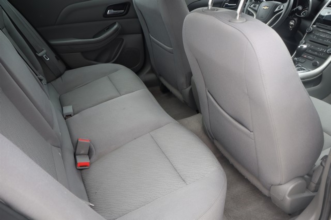 Chevrolet Malibu  2013