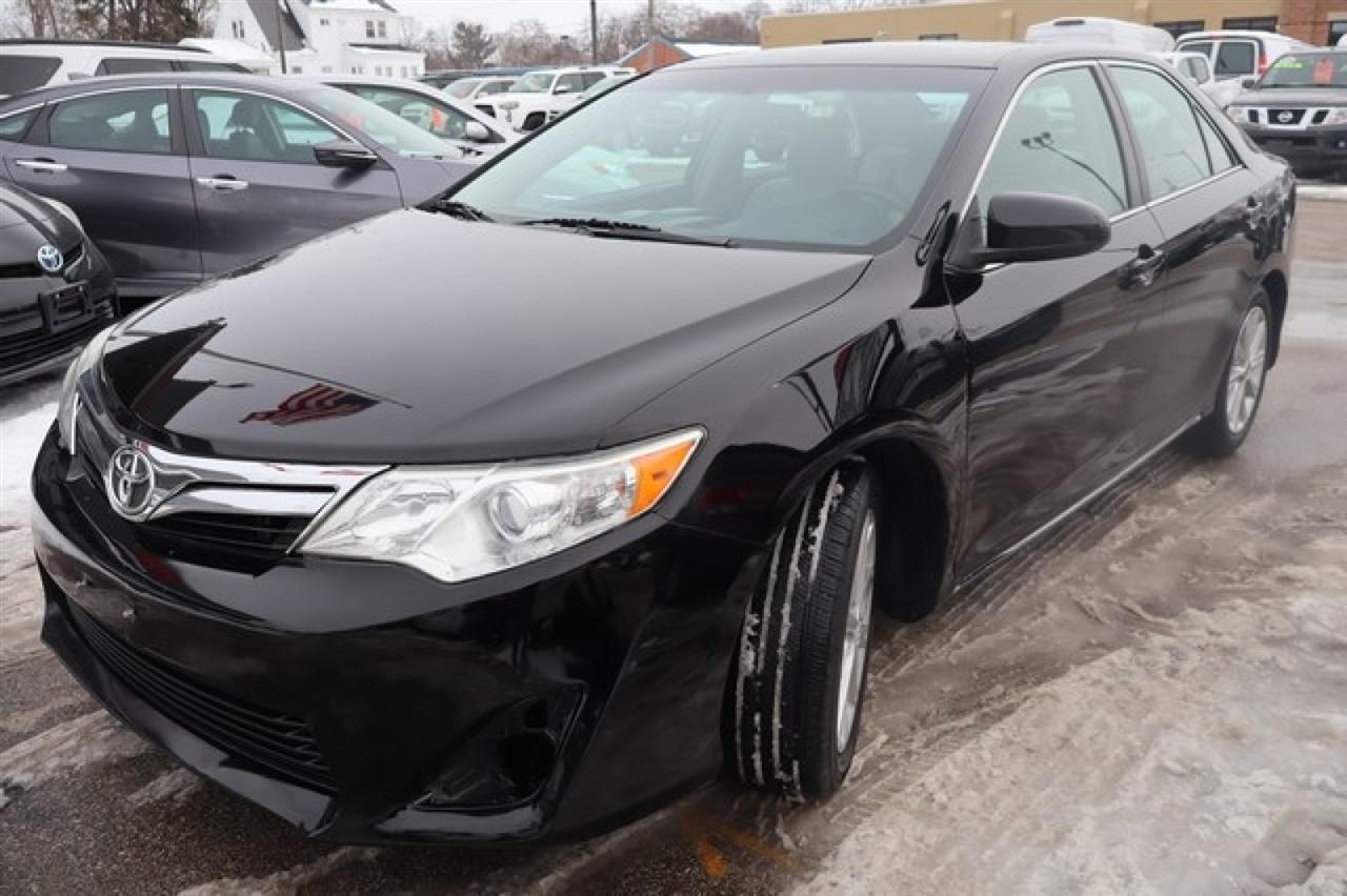 Toyota Camry  2014