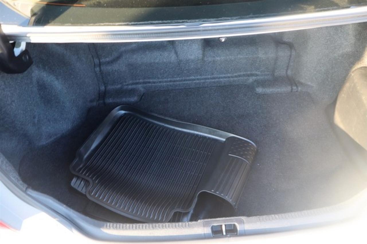 Toyota Camry Hybrid  2015