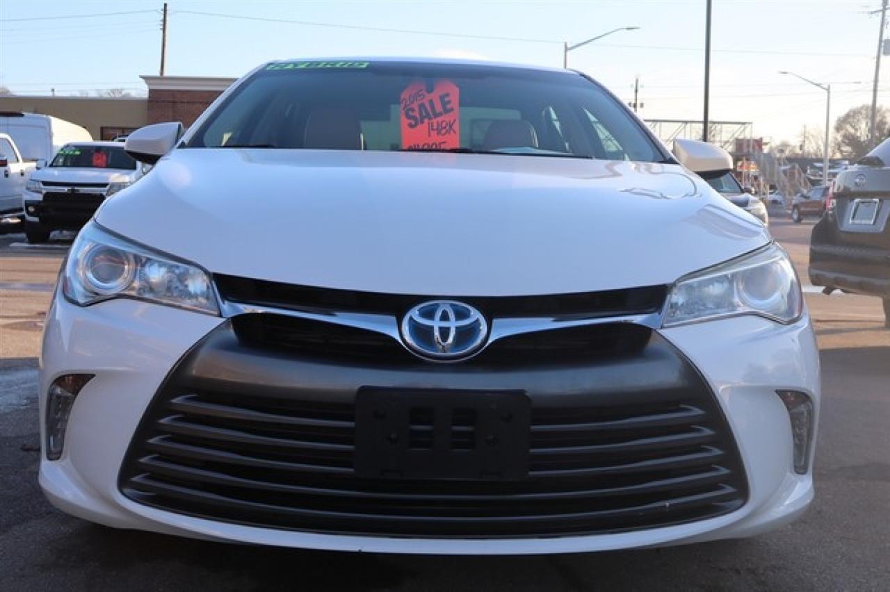 Toyota Camry Hybrid  2015