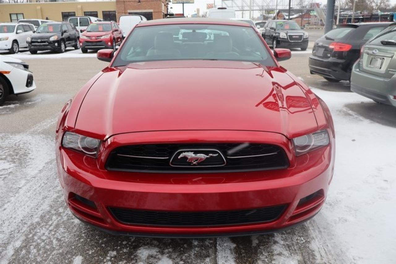 Ford Mustang  2013