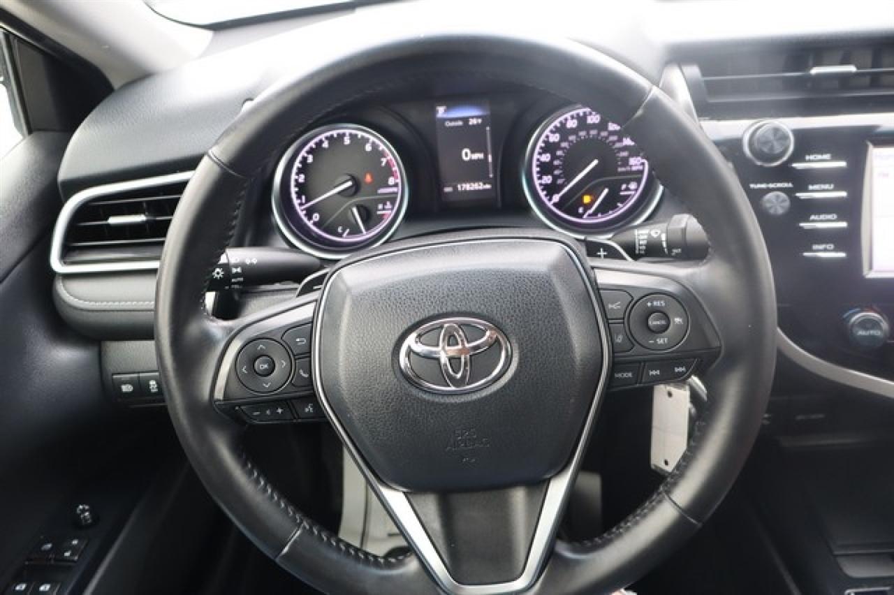 Toyota Camry  2018