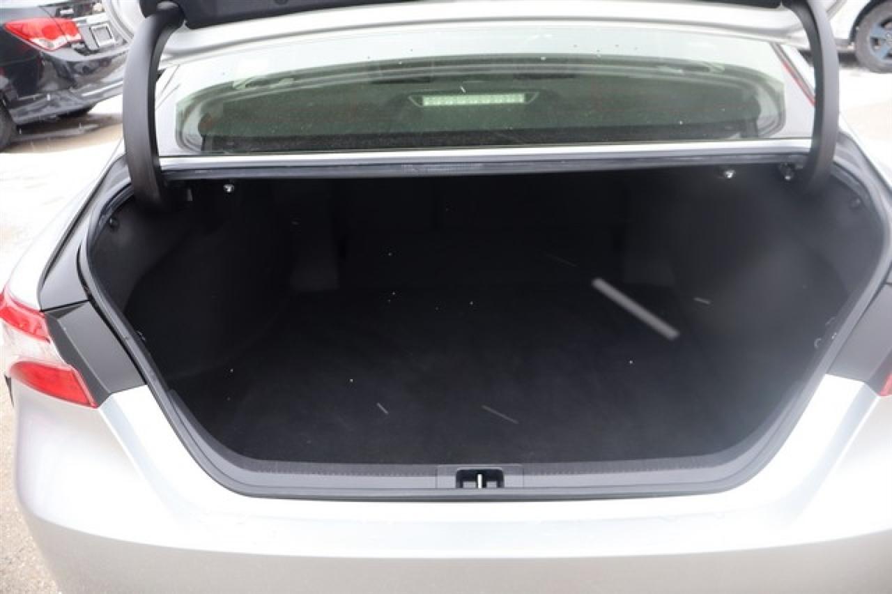 Toyota Camry  2018