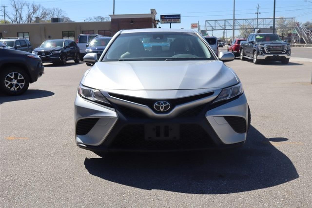Toyota Camry  2018