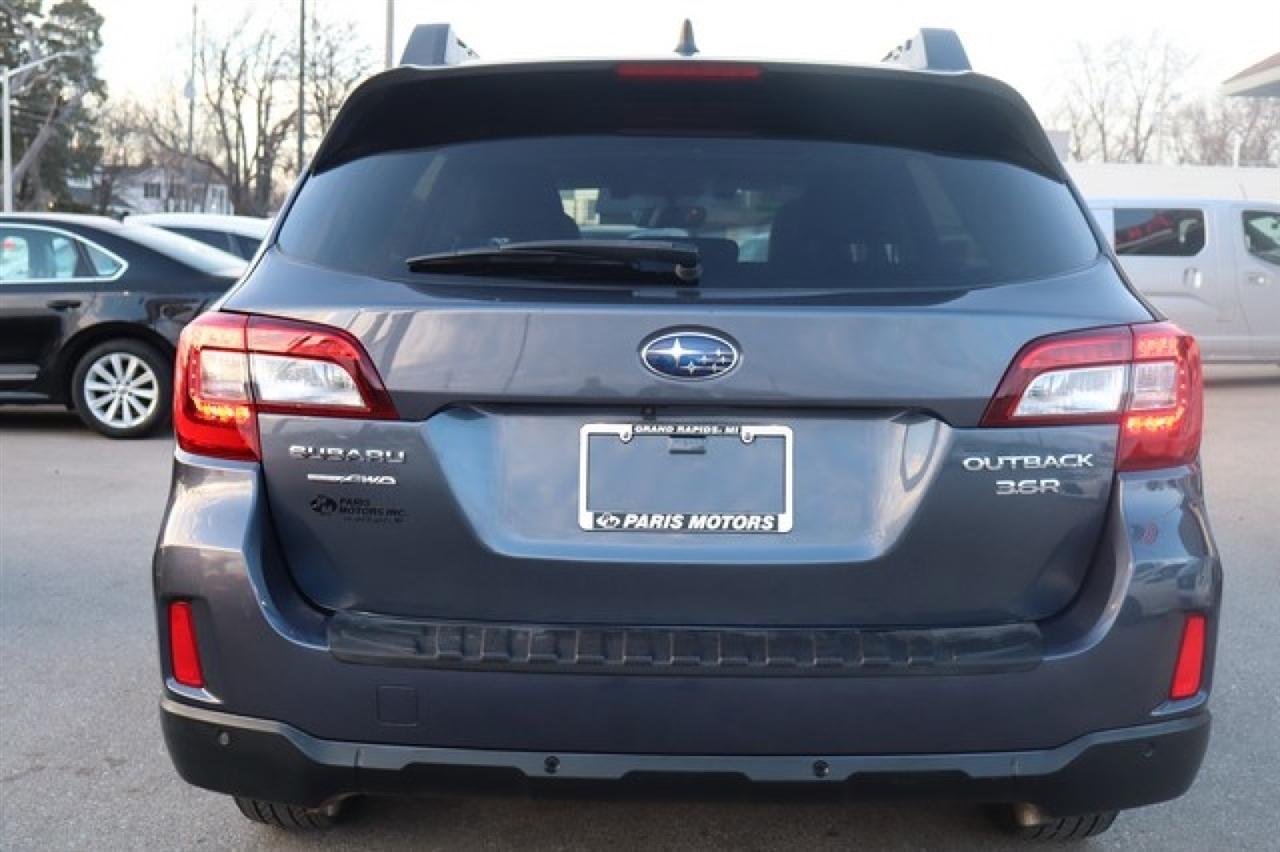 Subaru Outback  2017