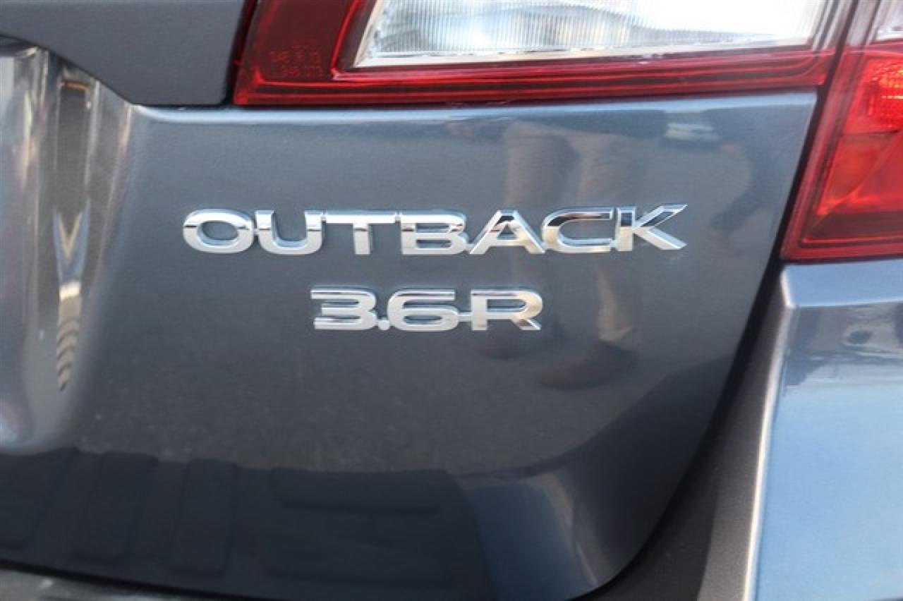 Subaru Outback  2017