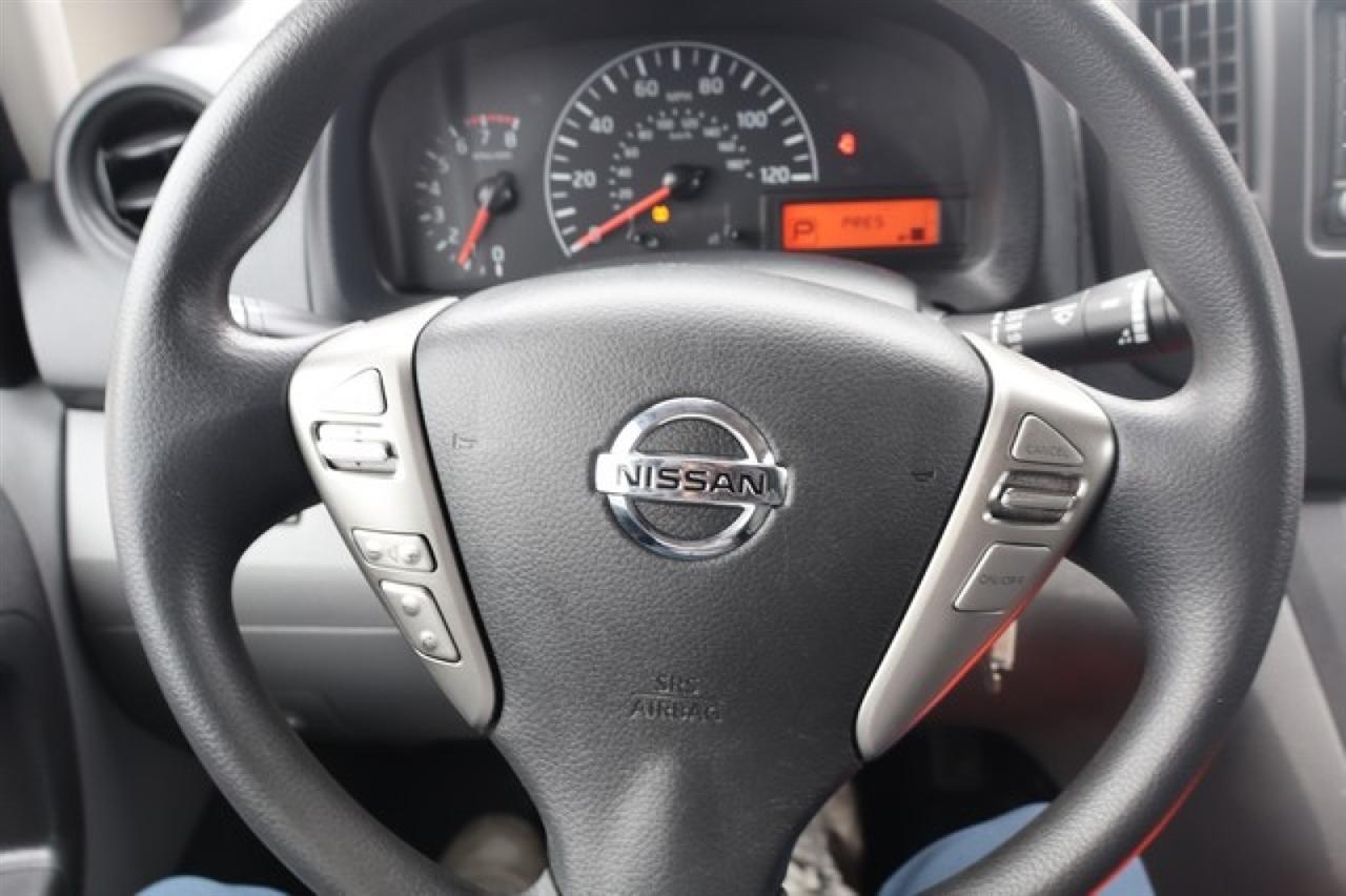 Nissan NV200  2020