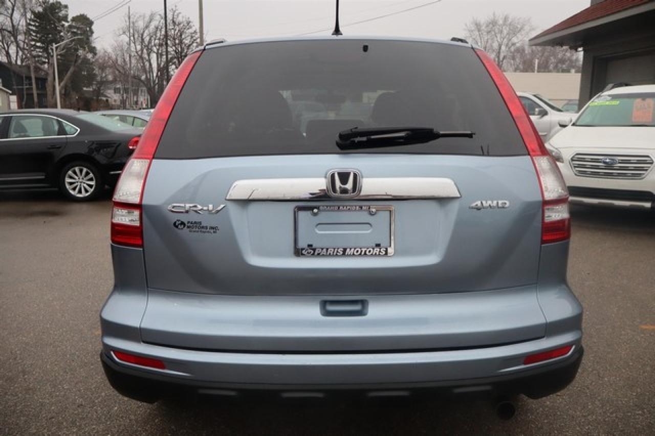 Honda CR-V  2011
