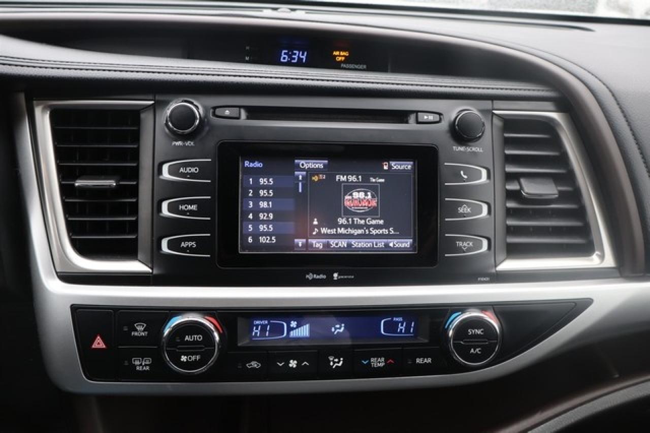 Toyota Highlander  2014