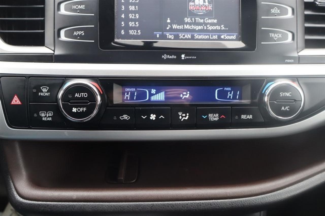 Toyota Highlander  2014