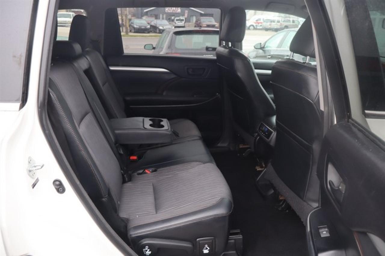 Toyota Highlander  2014