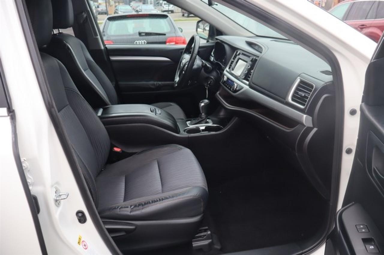 Toyota Highlander  2014